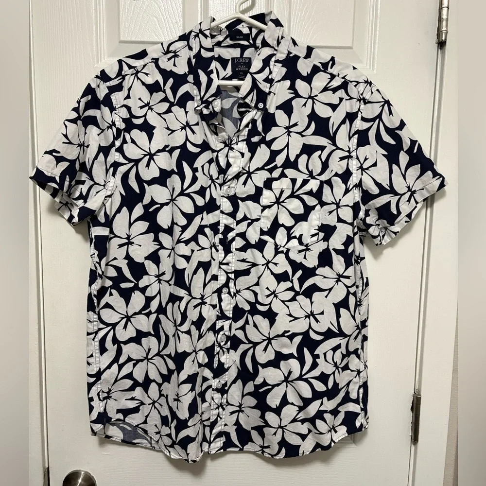 *J. Crew Navy and White Hawaiian Floral Men's Slim Short Sleeve XL Shirt #IR